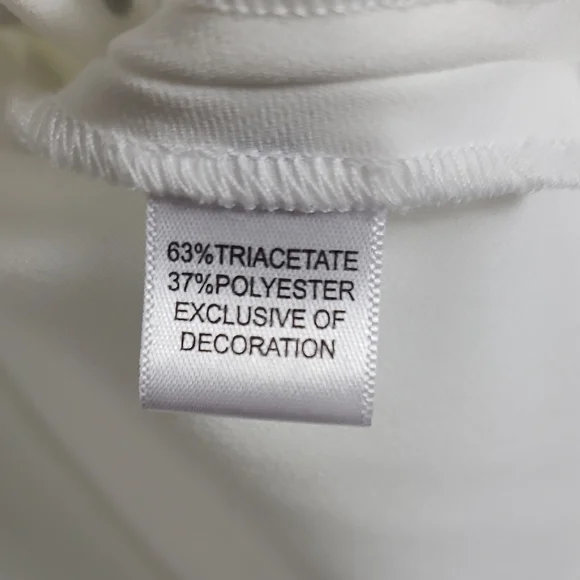 ST.JOHN Evening Ivory With Silver and Cream Elegant Sleeveless Top Size 8 - Picture 3 of 16